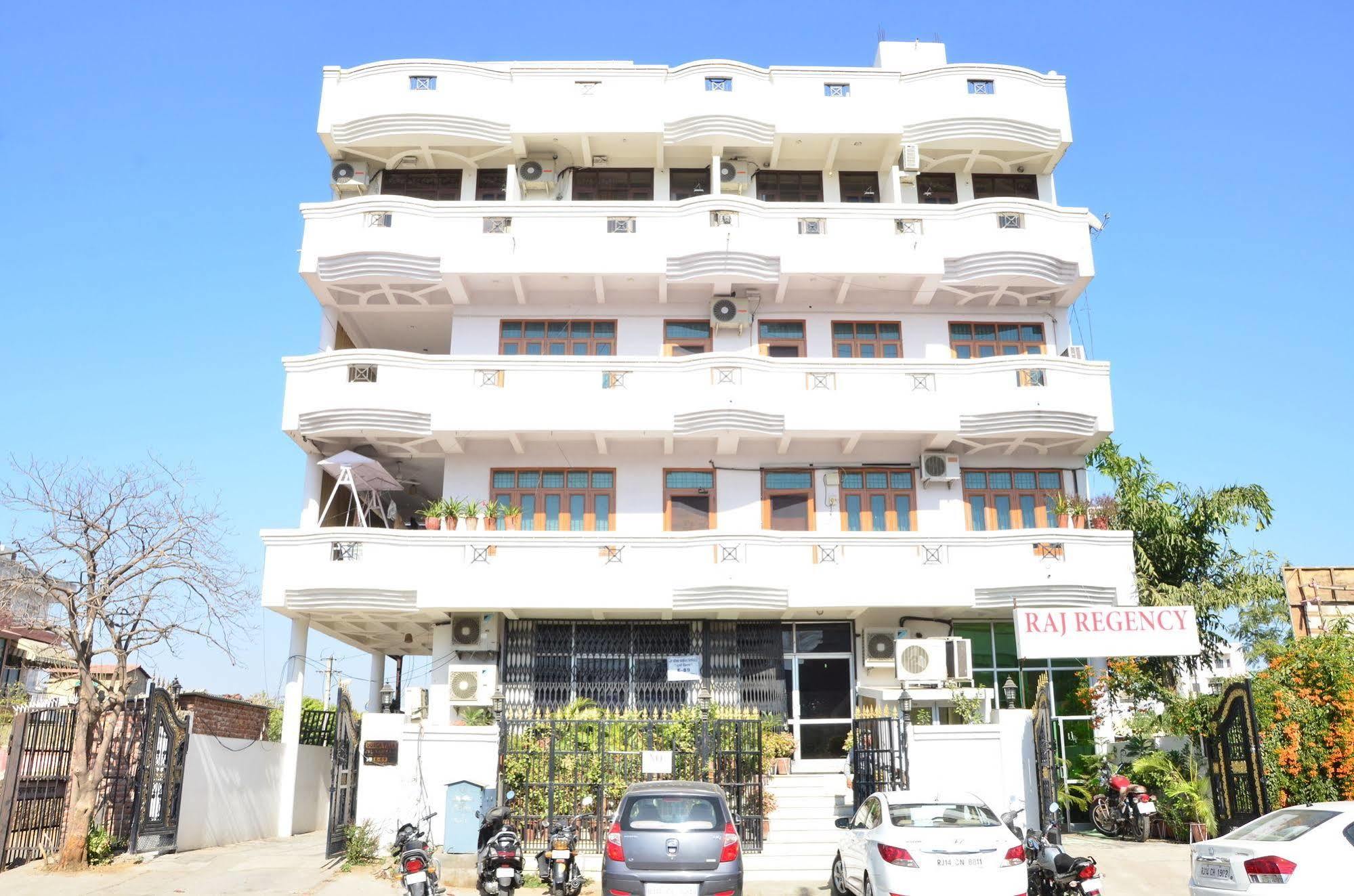 Raj Regency Ξενοδοχείο Τζαϊπούρ Εξωτερικό φωτογραφία