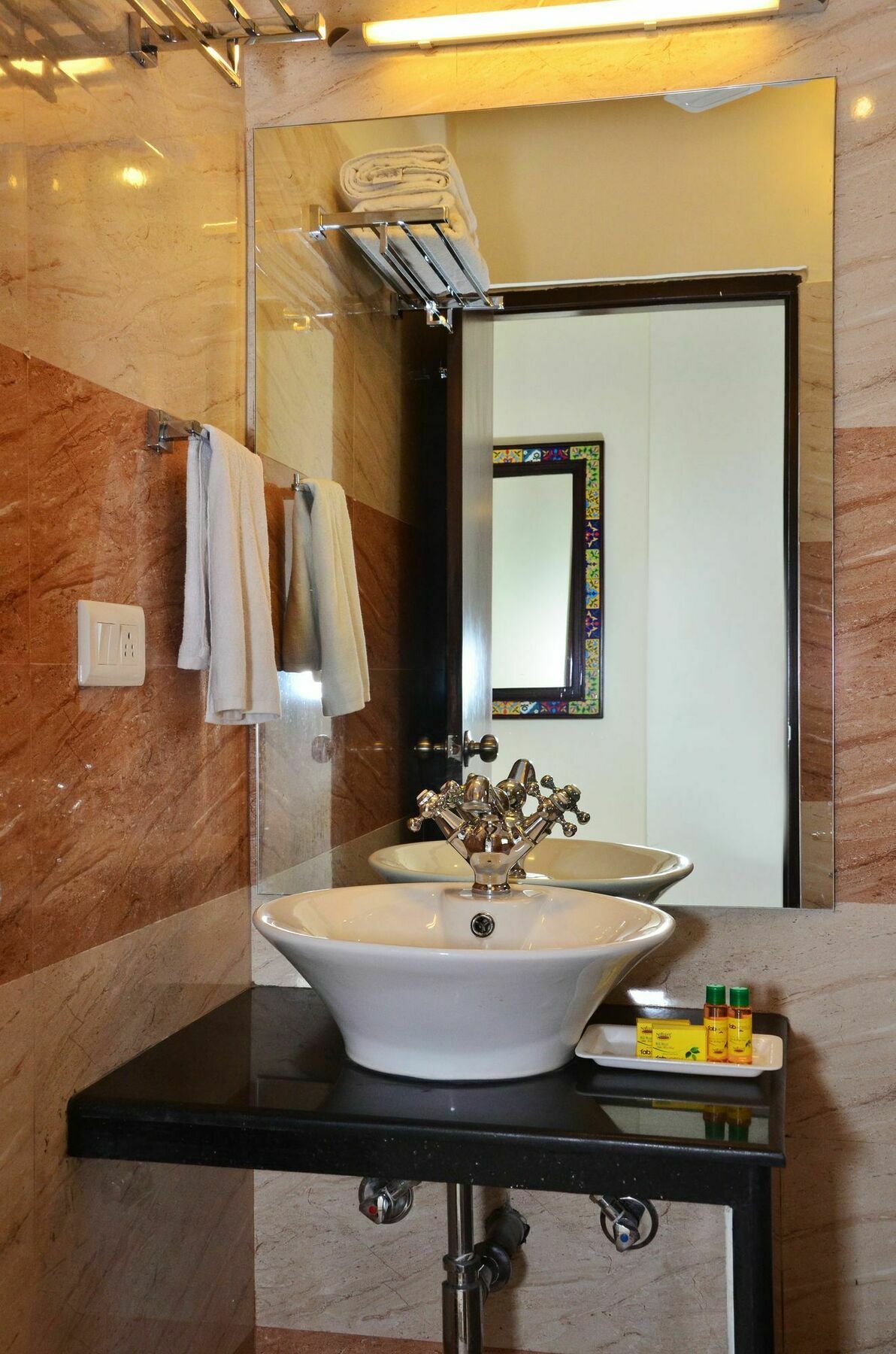 Raj Regency Ξενοδοχείο Τζαϊπούρ Εξωτερικό φωτογραφία